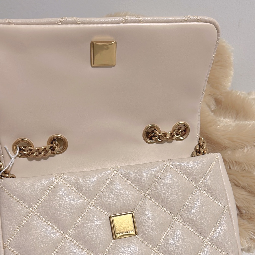 BRAND NEW GORGEOUS TIMELESS Tory Burch Willa Small Shoulder Bag Brie Cream - Picture 8 of 10